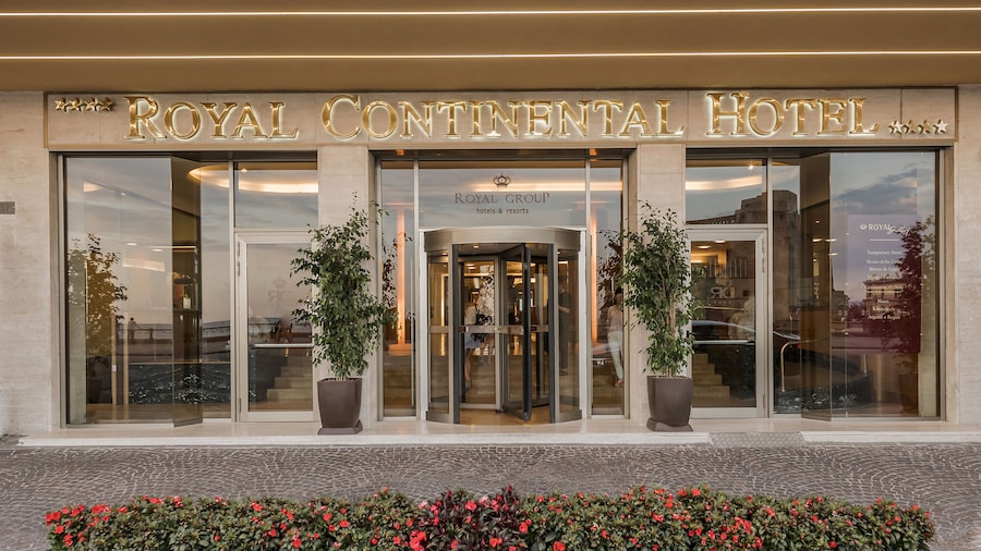 Royal Continental Hotel Naples