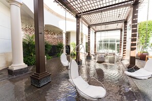 Salle de soins pour les couples, sauna, spa, bain de vapeur