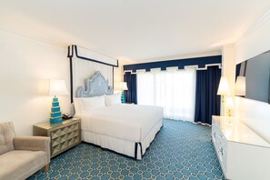 Premium bedding, in-room safe, desk, laptop workspace - Eau Resort & Spa (Manalapan)