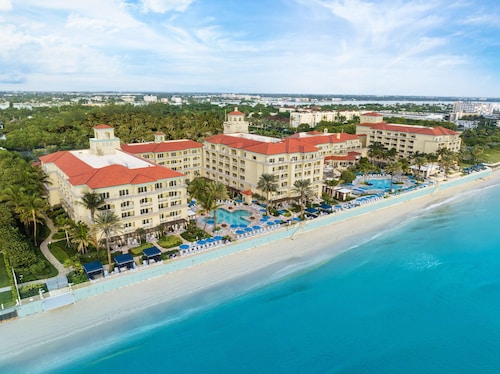 Eau Resort & Spa Palm Beach