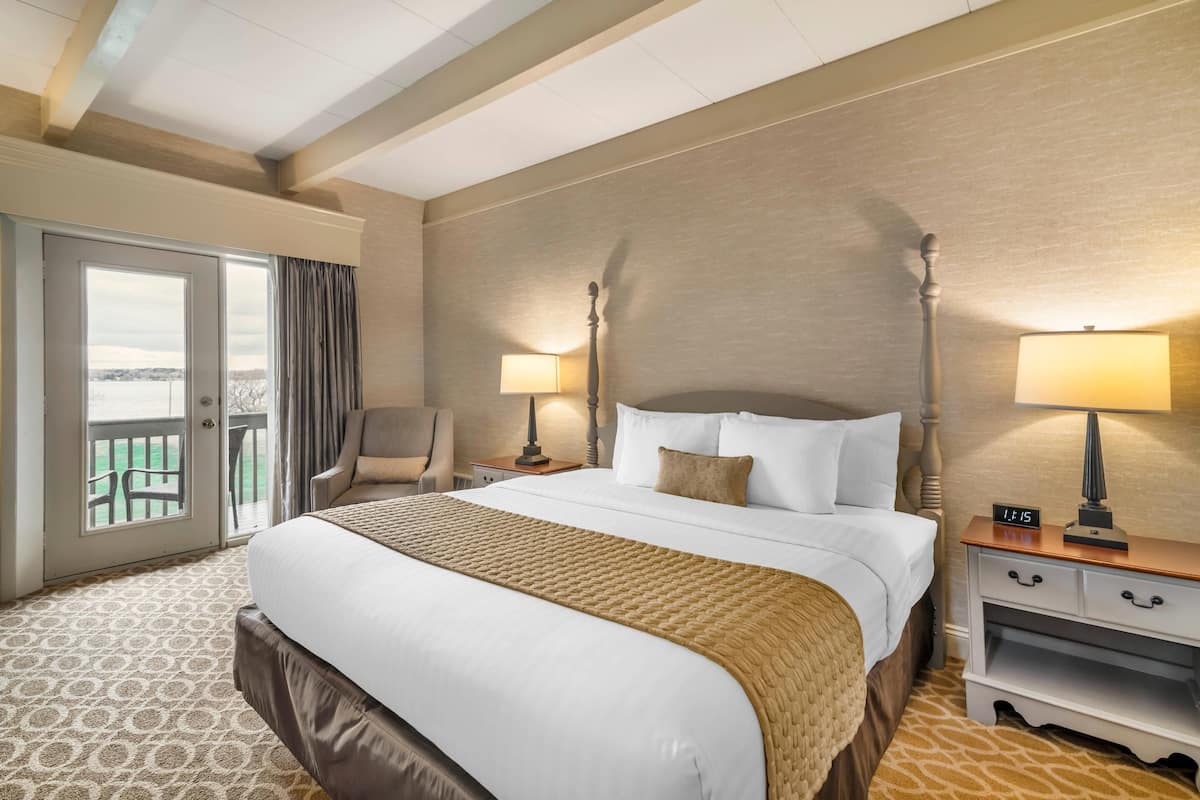 Business Room, 1 King Bed, Non Smoking