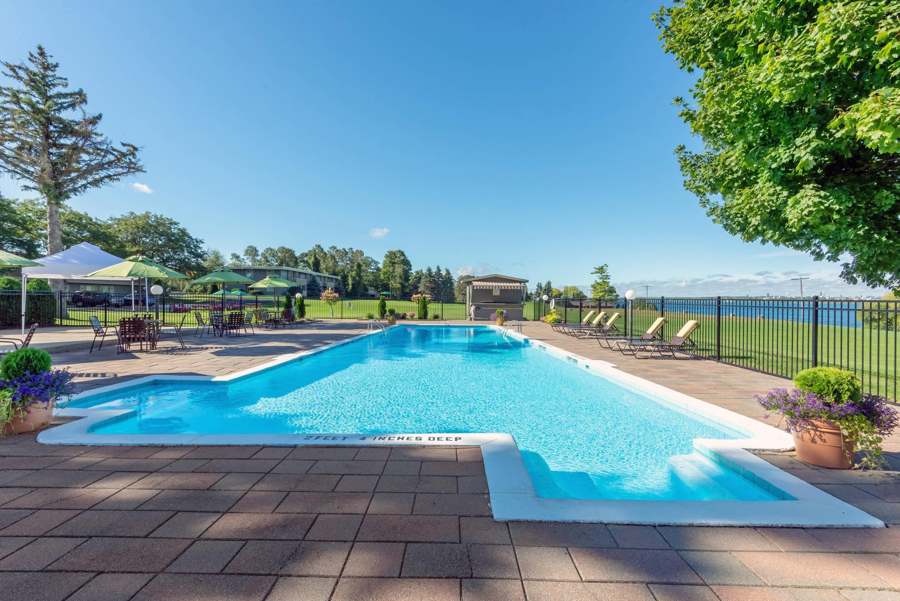 Seasonal outdoor pool