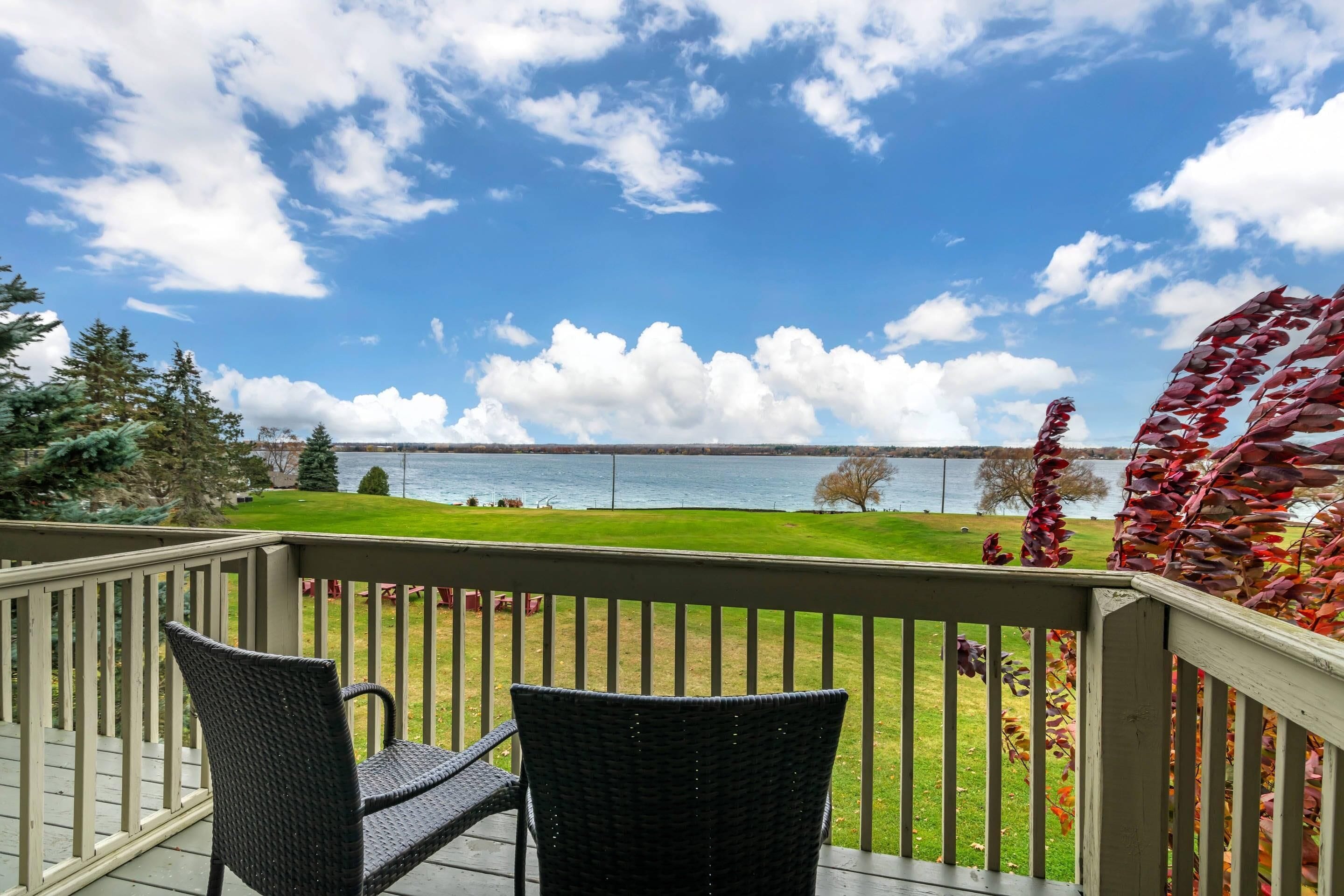 Chambre, plusieurs lits, non-fumeurs (Upgrade) | Bureau, espace de travail pour ordinateur portable