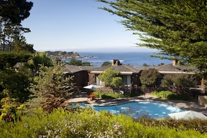 Outdoor pool, pool loungers