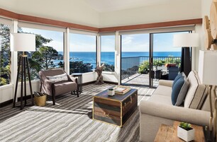 Premium bedding, down comforters, pillowtop beds, in-room safe