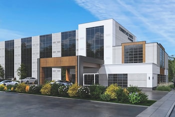 Hotel Exterior at TownePlace Suites by Marriott Niagara Falls Canada