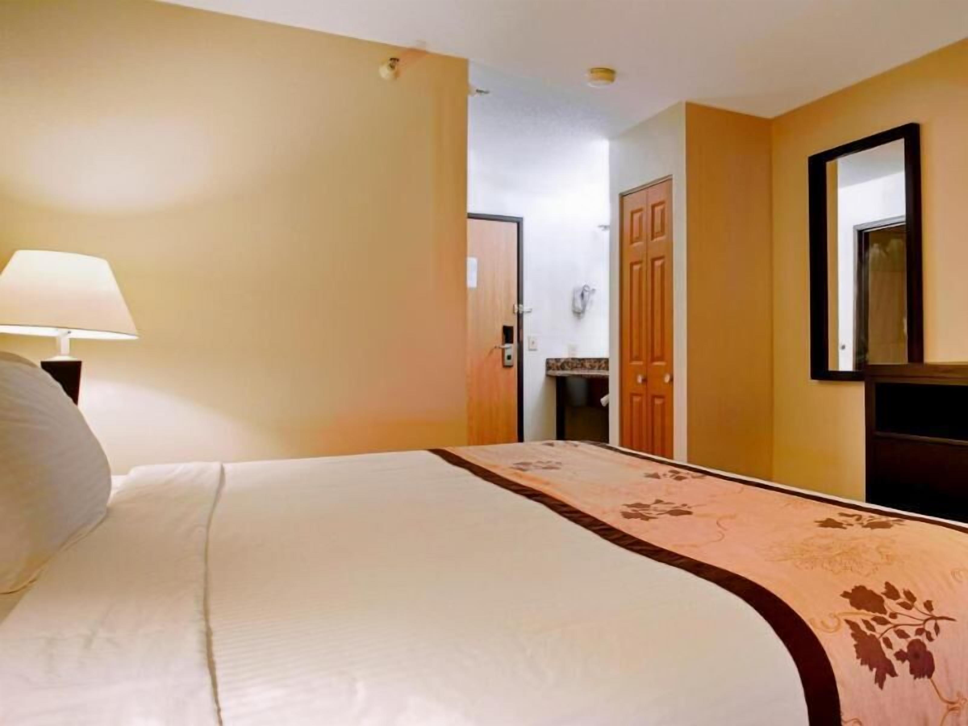 Ropa de cama de alta calidad y camas con pillow-top 