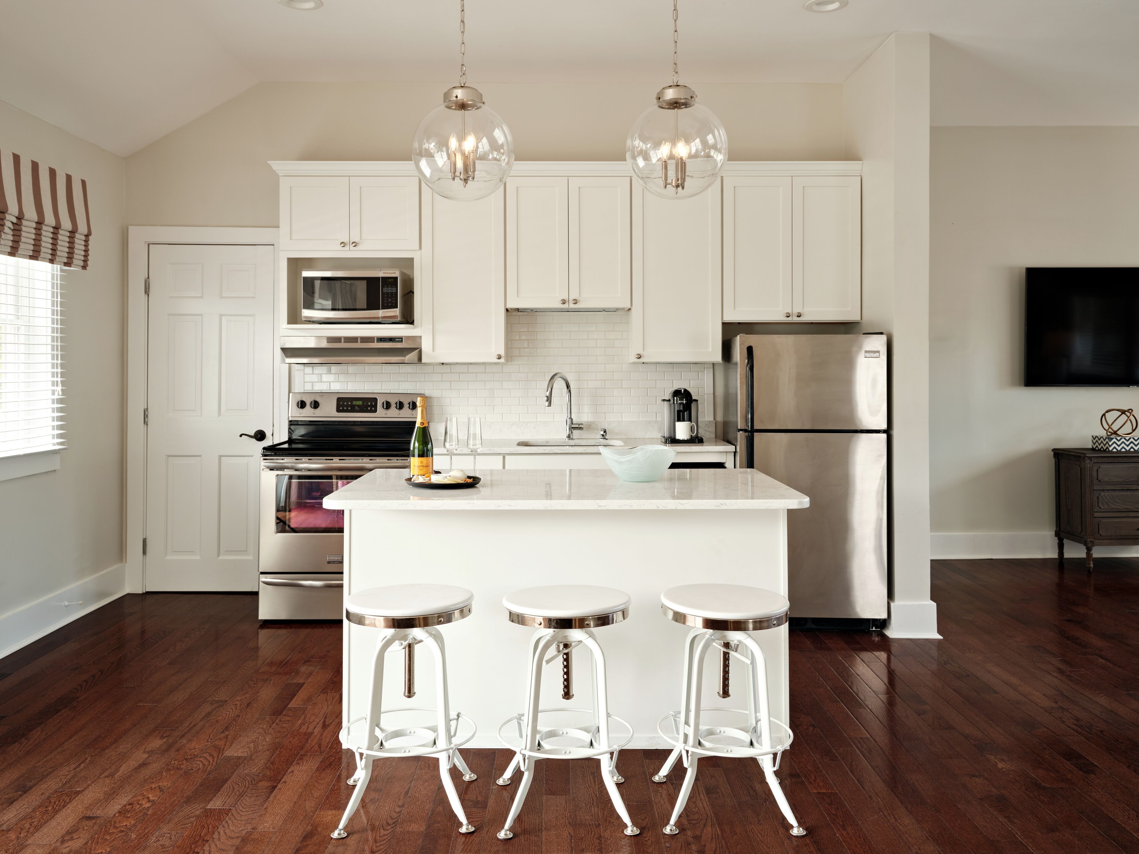 townhouse 2 bedroom suite | private kitchen | fridge, espresso maker