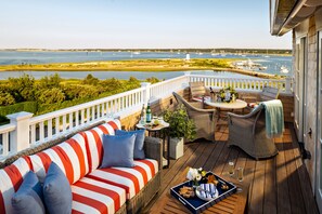 Balcony view - Harbor View Hotel (Edgartown)