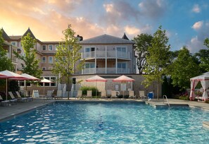 Seasonal outdoor pool, pool umbrellas