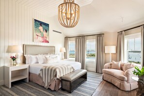 Frette Italian sheets, premium bedding, down comforters, pillowtop beds - Harbor View Hotel (Edgartown)