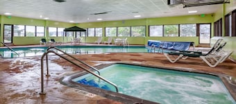 Quality Inn & Suites Escanaba North