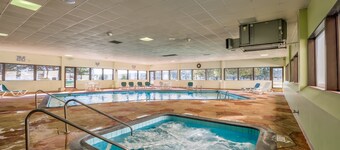 Quality Inn & Suites Escanaba North