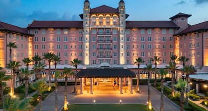 Grand Galvez Resort, Autograph Collection