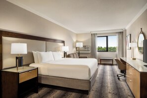 In-room safe, individually decorated, individually furnished, desk