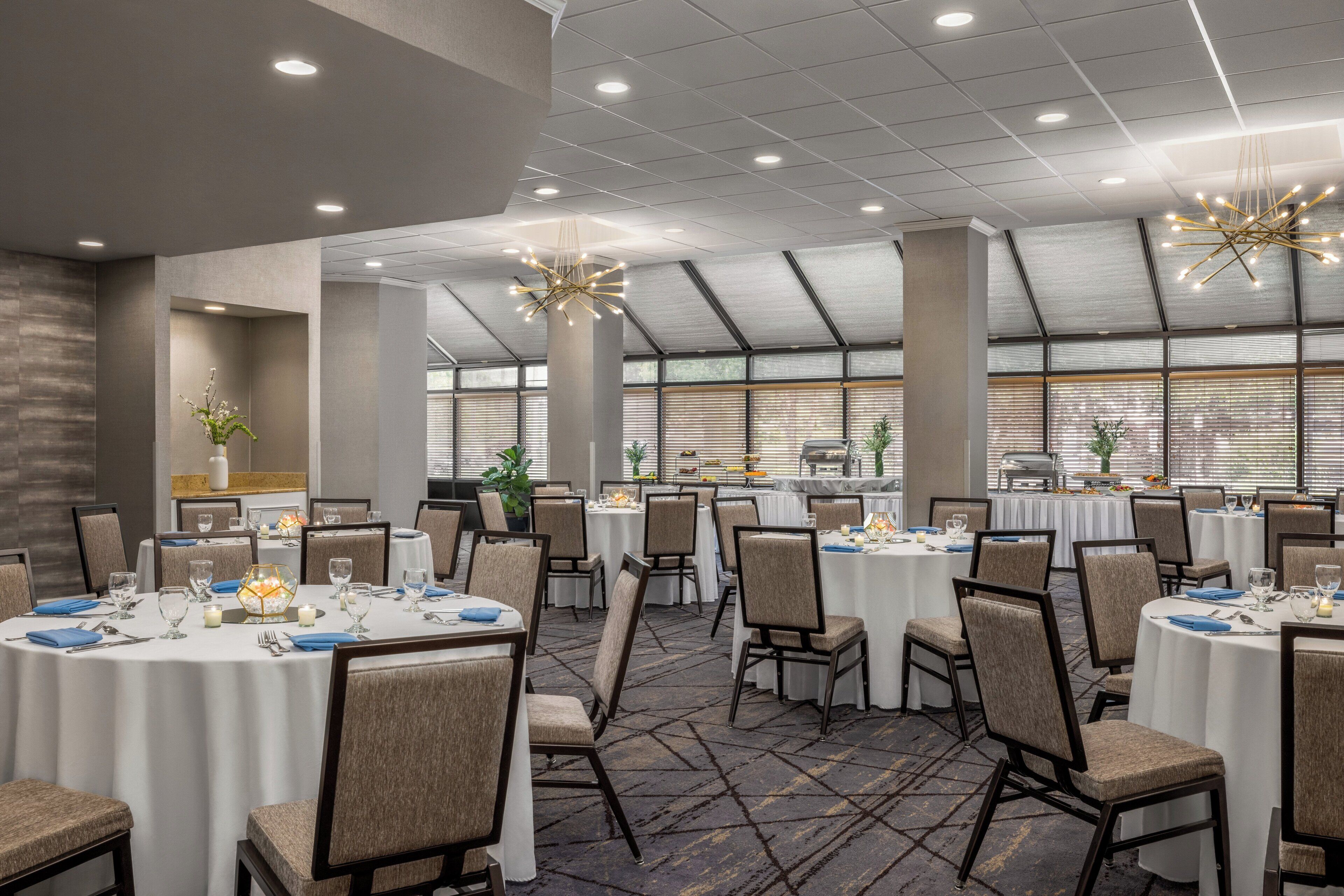 Photo - Crowne Plaza Edison by IHG
