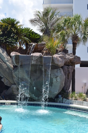 Outdoor pool, open 8:00 AM to 10:00 PM, sun loungers