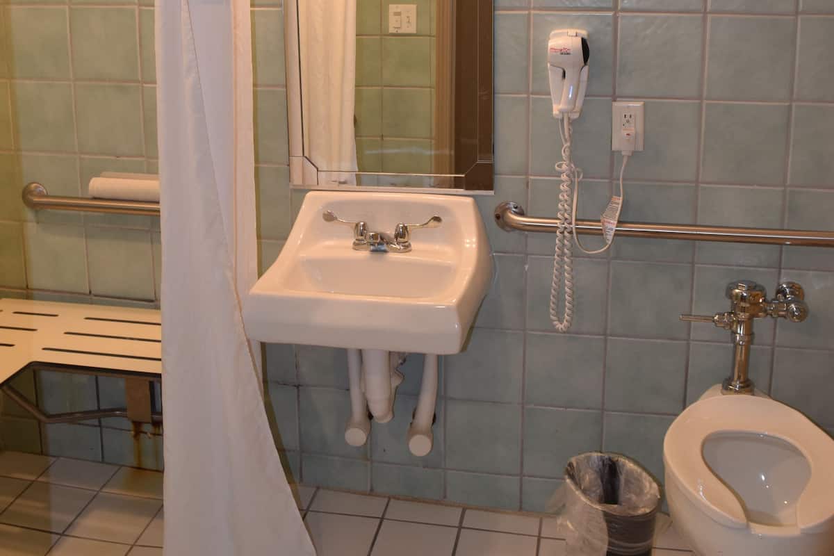 room, 2 queen beds, accessible, non smoking (mobility, roll-in shower) | bathroom | combined shower/bathtub, free toiletries, hair dryer, towels