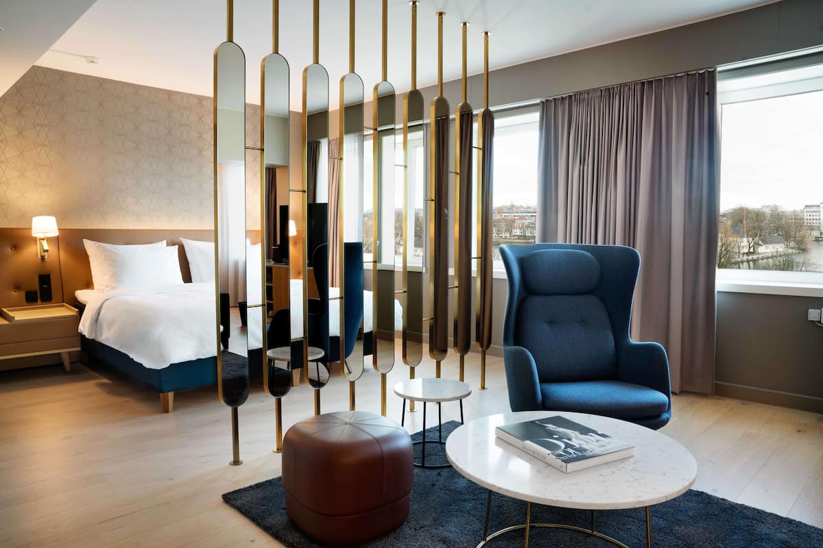 suite, 1 bedroom (atlantic) | minibar, in-room safe, laptop workspace, blackout curtains