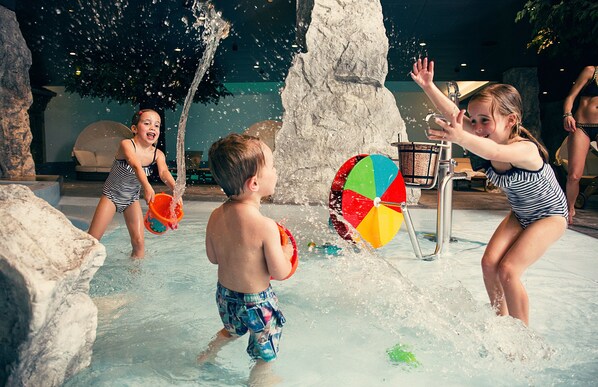 3 indoor pools, 2 outdoor pools, pool umbrellas, pool loungers