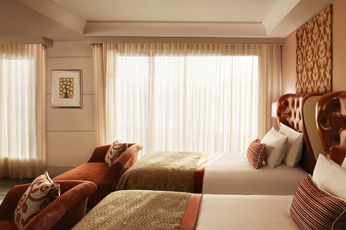 Minibar, in-room safe, desk, blackout curtains