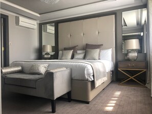 Riverside Lodge Suite