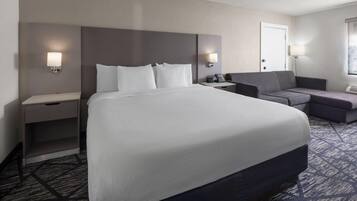 Camera, 1 letto king, accessibile ai disabili (Various Views) | Biancheria da letto di alta qualità, materassi a doppio strato