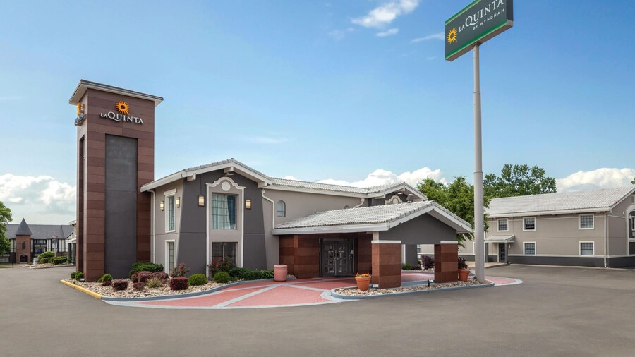 La Quinta Inn by Wyndham Omaha West