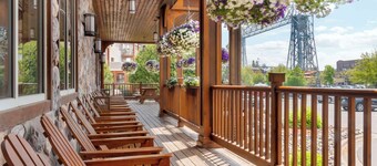 Lift Bridge Lodge, Ascend Hotel Collection