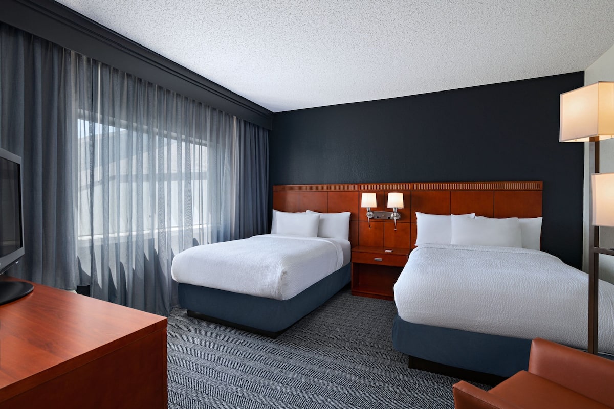 1 bedroom, in-room safe, desk, laptop workspace
