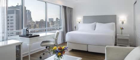 Frette Italian sheets, premium bedding, pillowtop beds, minibar