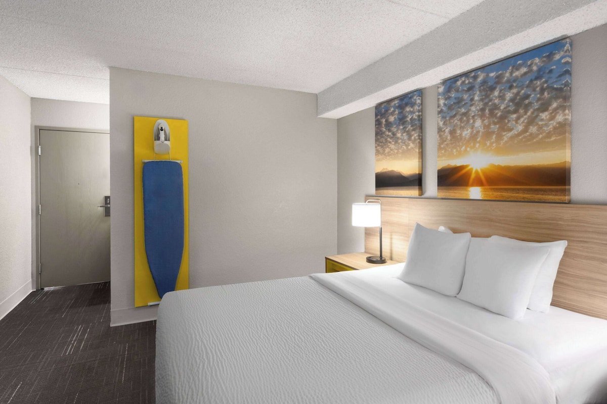 Premium bedding, down duvets, pillow-top beds, in-room safe