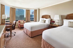 Premium bedding, pillowtop beds, minibar, in-room safe