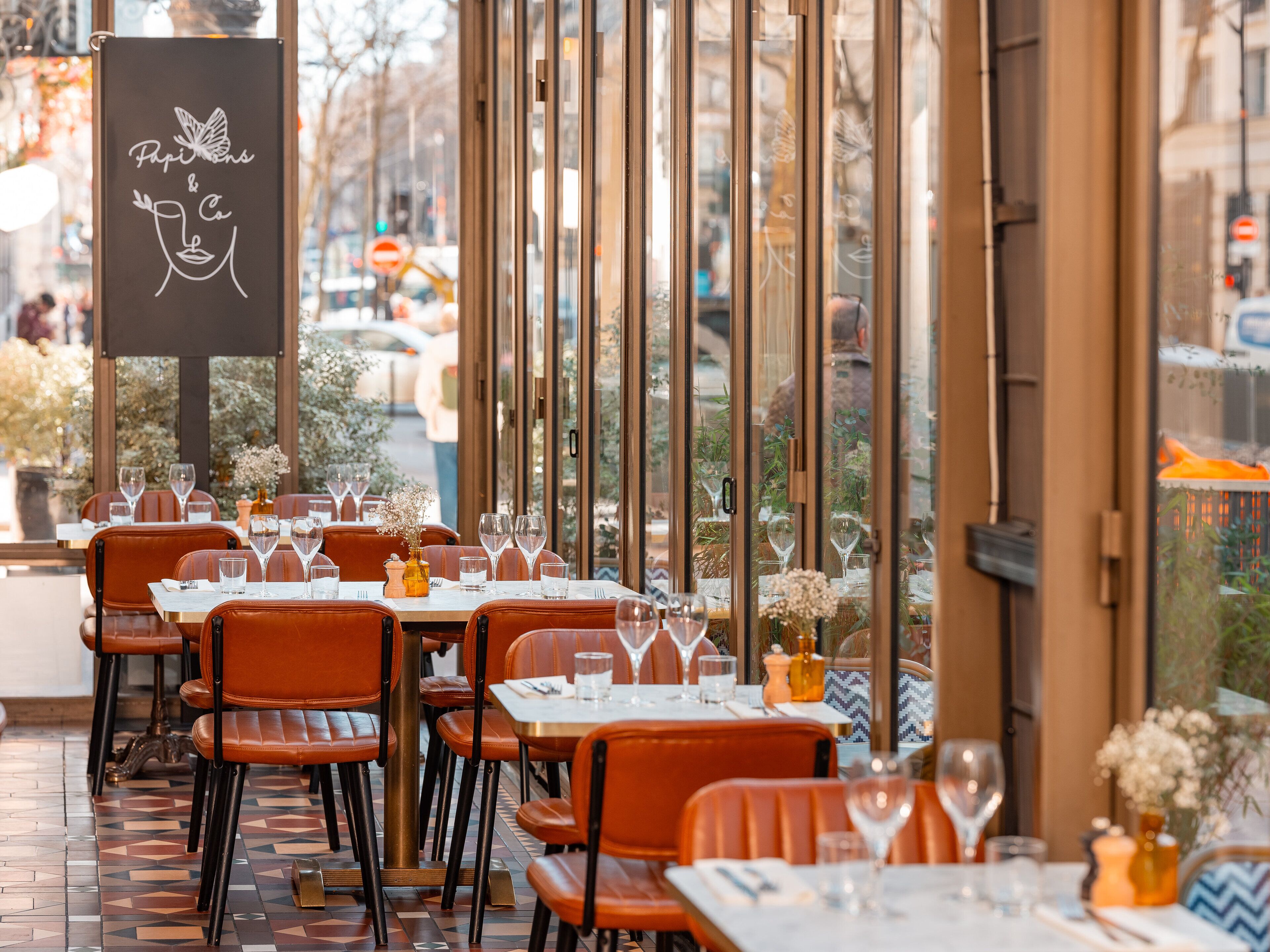 breakfast, lunch and dinner served