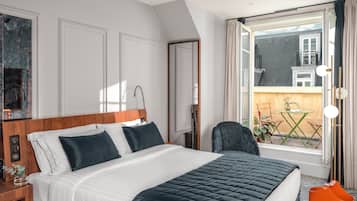 Signature Balcony Room with One Queen Bed | Blick vom Balkon