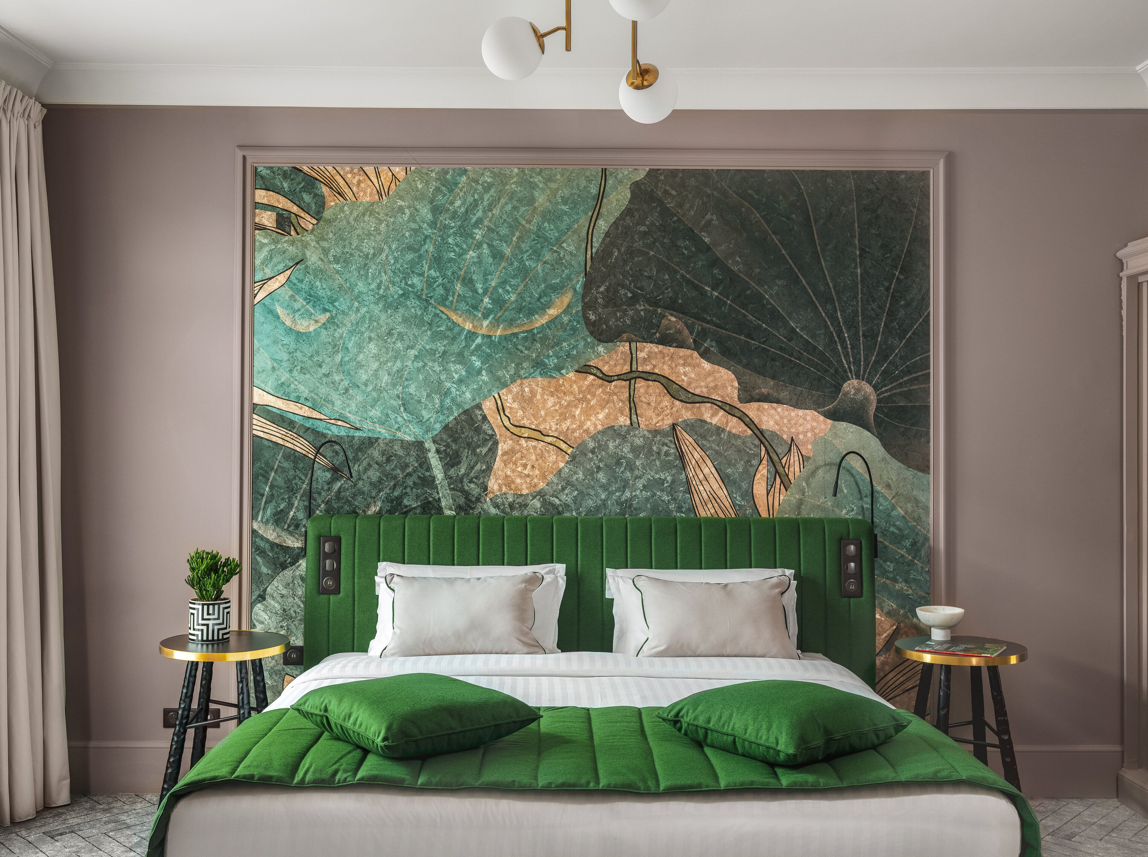 la sweetie | premium bedding, down duvets, memory-foam beds, in-room safe