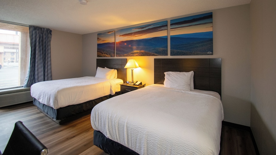 Days Inn by Wyndham Caddo Valley Arkadelphia