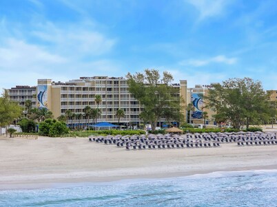 RumFish Beach at TradeWinds
