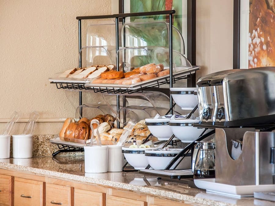 Dagelijks continentaal ontbijt inbegrepen