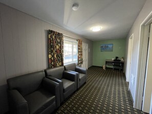 Room, 2 Bedrooms, Non Smoking (1 Queen Bed per Room) | Living area | 40.00-inch LED TV with cable channels, TV