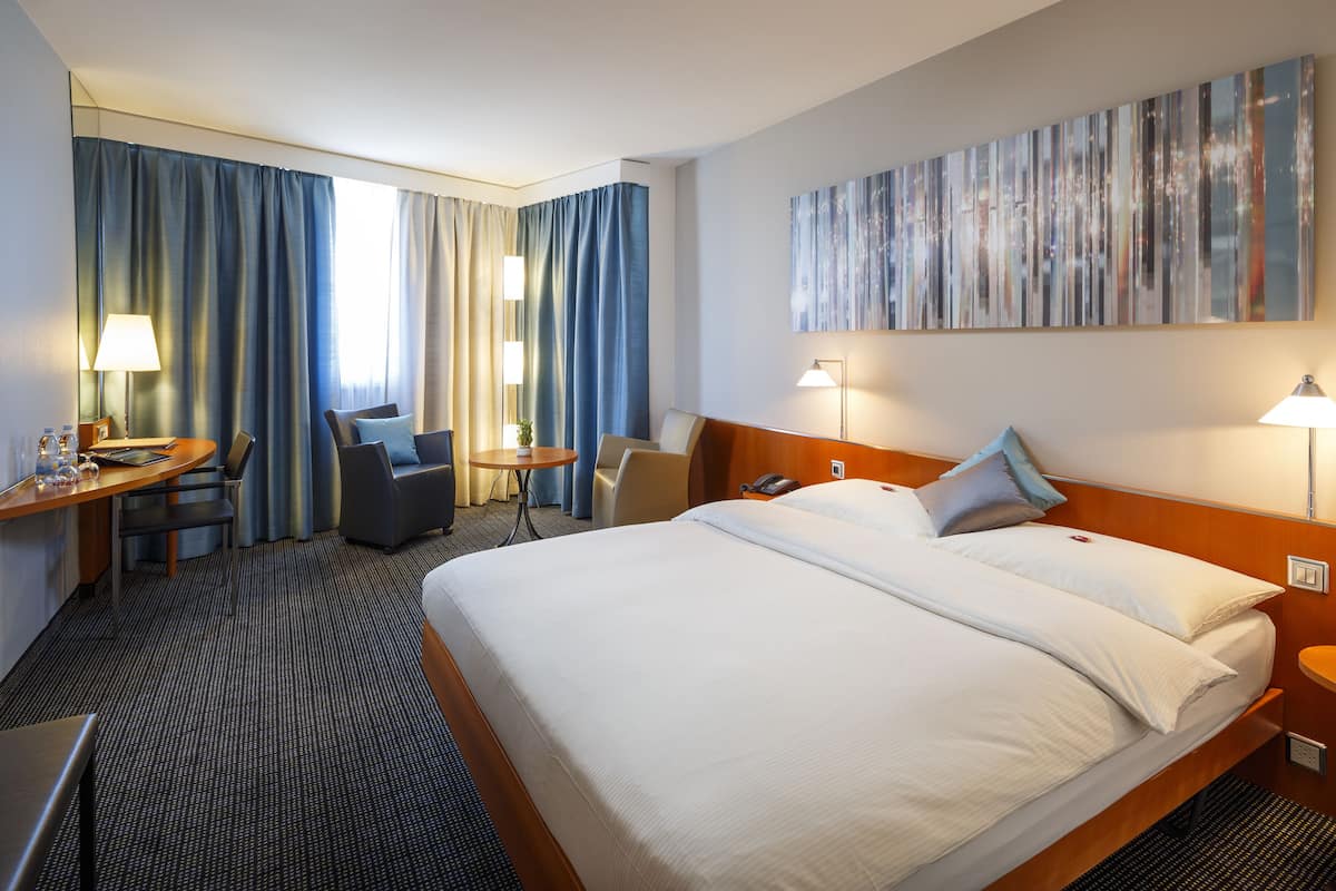 Chambre Double (First)