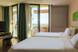 Down duvets, minibar, in-room safe, desk