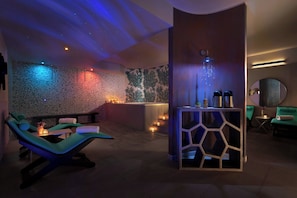 Couples treatment room(s), body treatments, deep-tissue massages