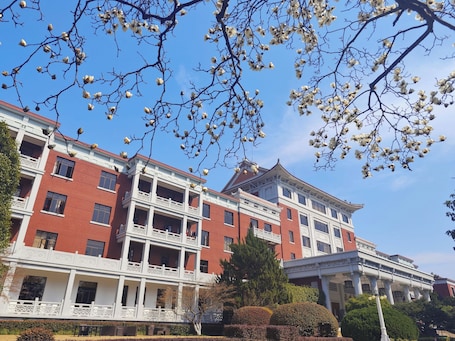 Kameruitzicht. Shangri-La Hangzhou