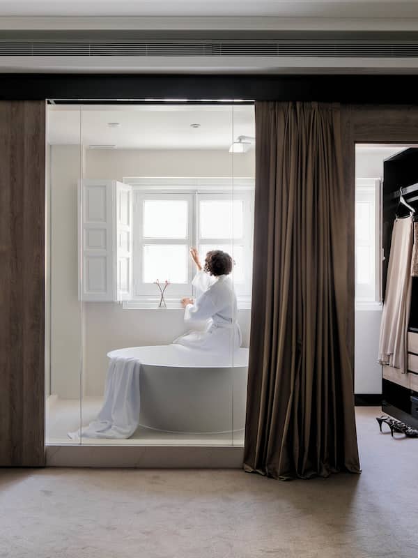 Red Level, Suite, 1 Bedroom | Premium bedding, minibar, in-room safe, desk