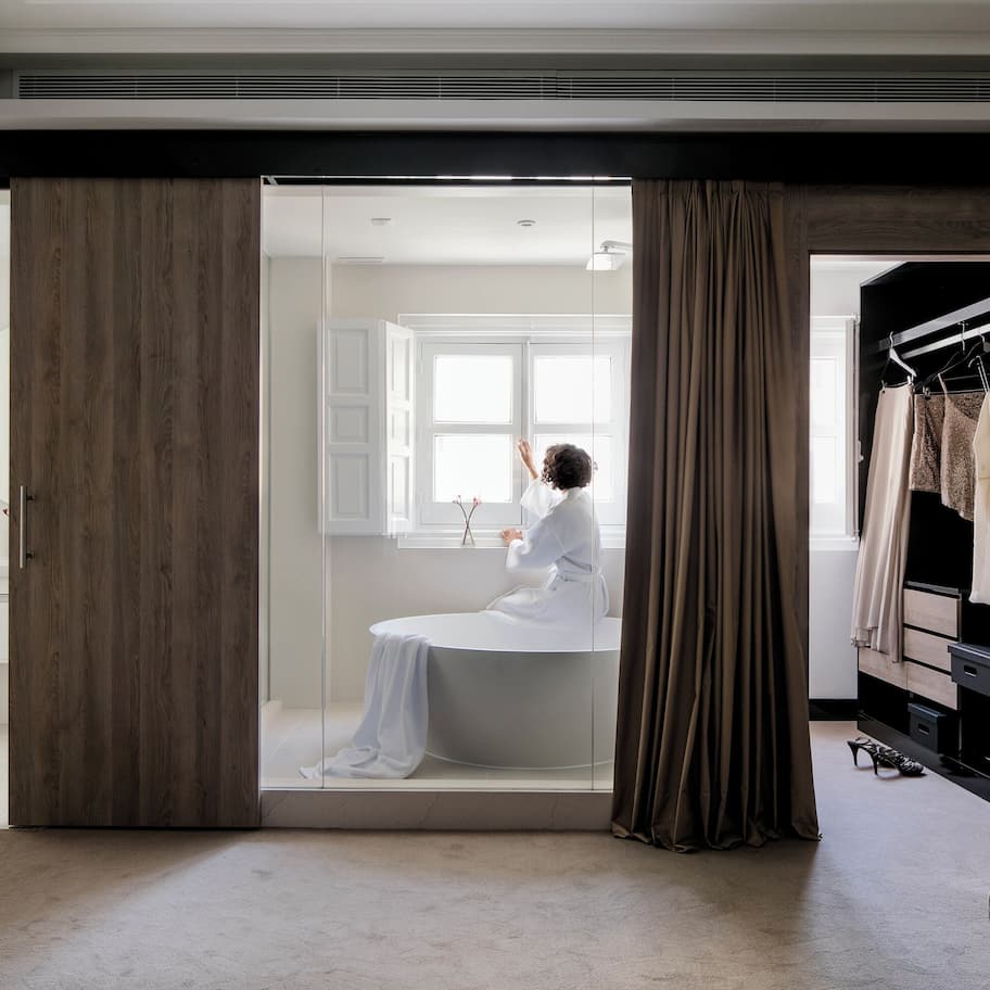 Red Level, Suite, 1 Bedroom | Premium bedding, minibar, in-room safe, desk