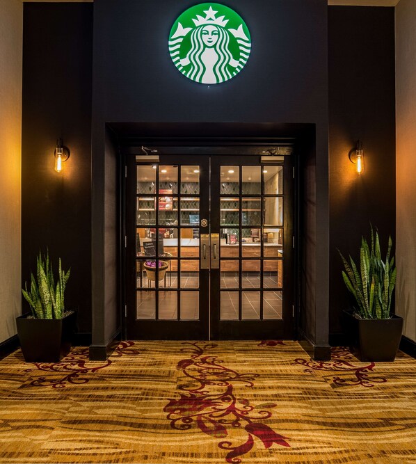 Coffee shop - Hilton Fort Wayne at the Grand Wayne Convention Center (Fort Wayne)