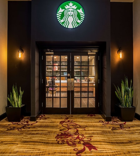 Hilton Fort Wayne at the Grand Wayne Convention Center