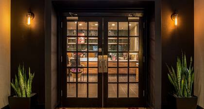 Hilton Fort Wayne at the Grand Wayne Convention Center