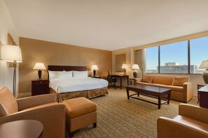 Deluxe Room, 1 King Bed | Premium bedding, pillowtop beds, in-room safe, desk